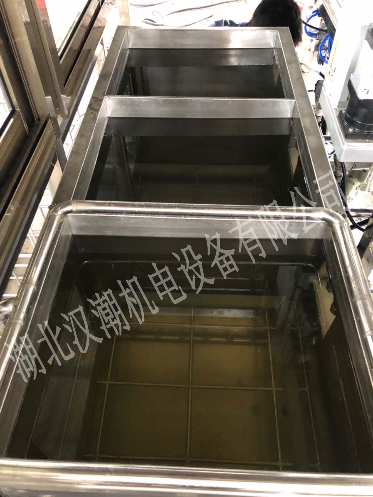 三槽全自動(dòng)清洗機(jī)(圖2)